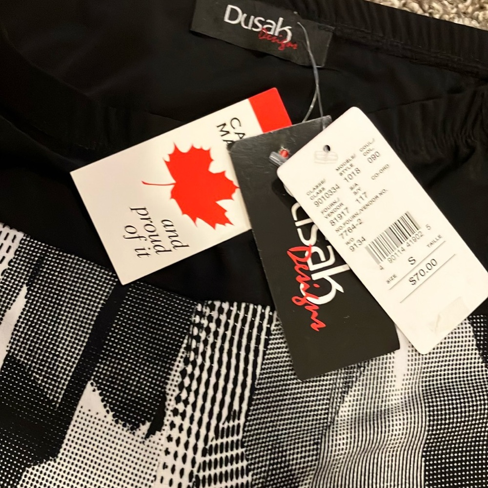 NWT Dusak Black and White Skirt - Picture 2 of 3